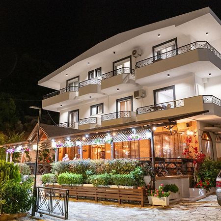 Sunkised Hotel Sarandë Exterior foto